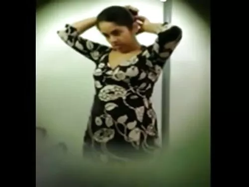 பச்சை குத்தப்பட்ட பங ...